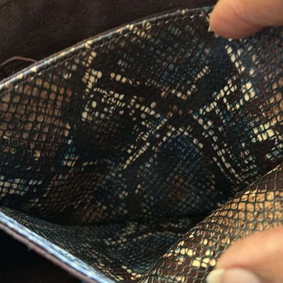 Laggo Studded Crossbody Bag - Picture 10 of 10